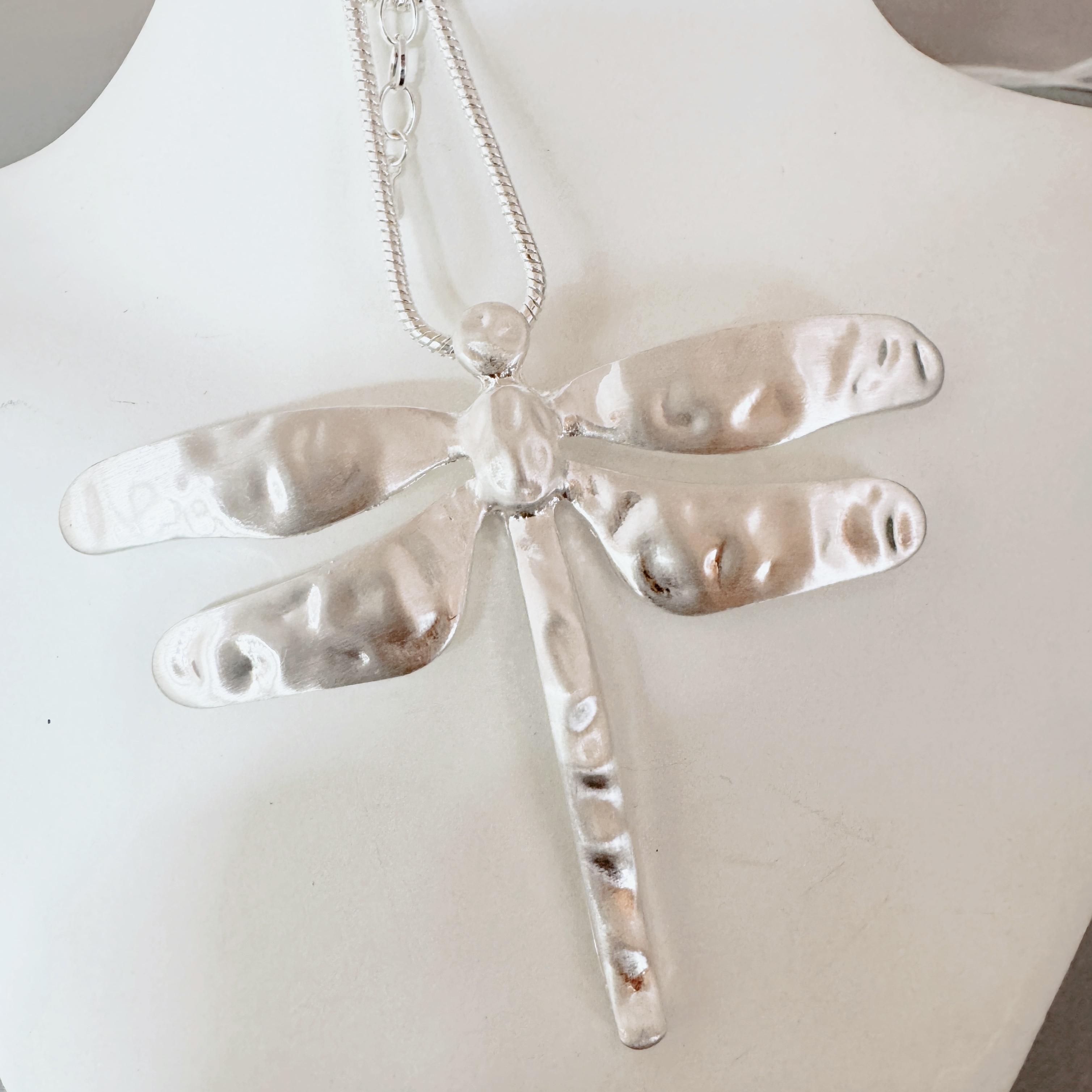 Collar de libélula