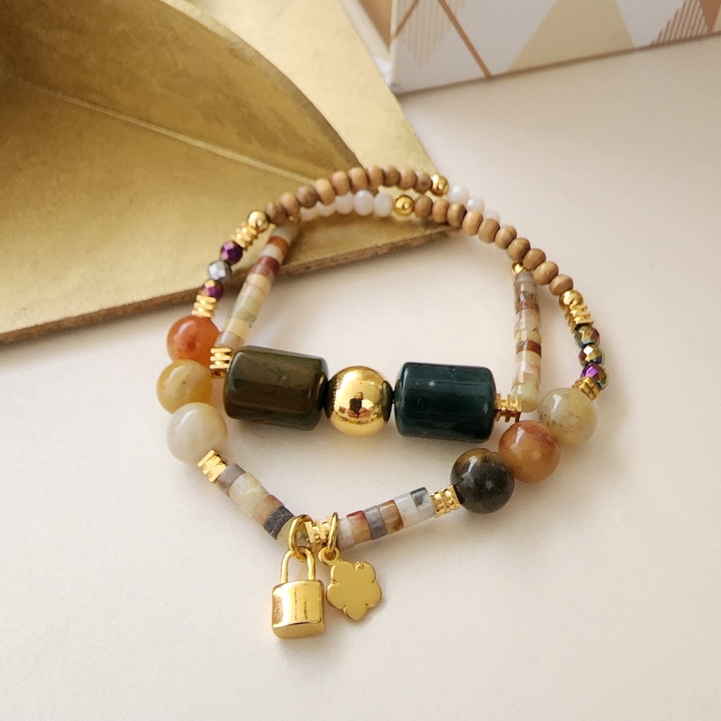 Pulsera cilindros de piedra
